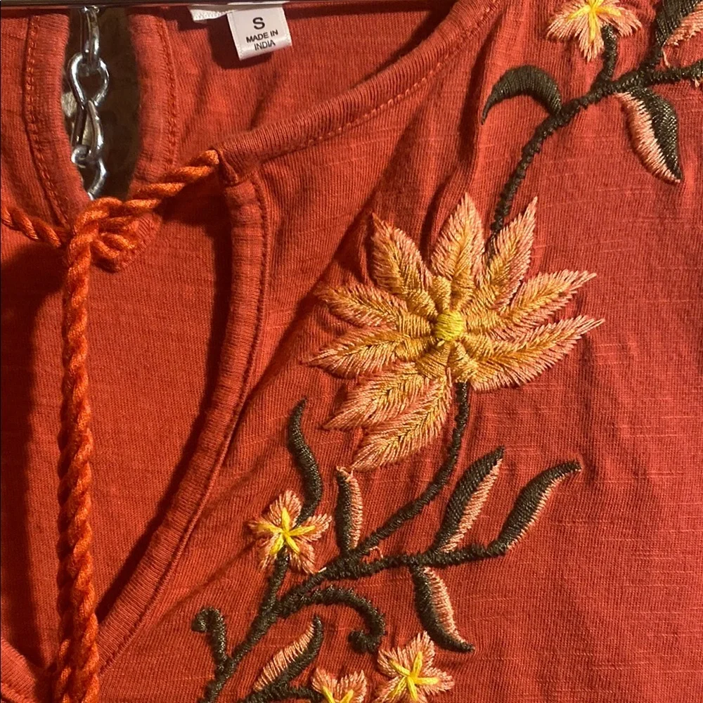 Embroidered Rust Top - Picture 3 of 8